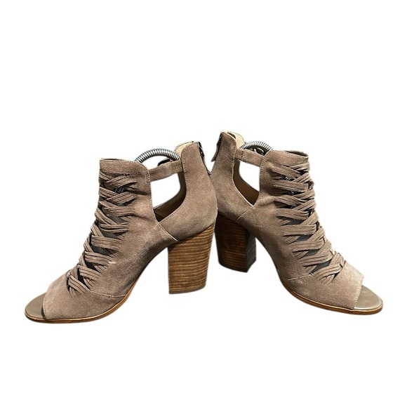 Crown Vintage Heidi Taupe Leather Block Heel Ankle Bootie Women’s Size 10 - Picture 3 of 7